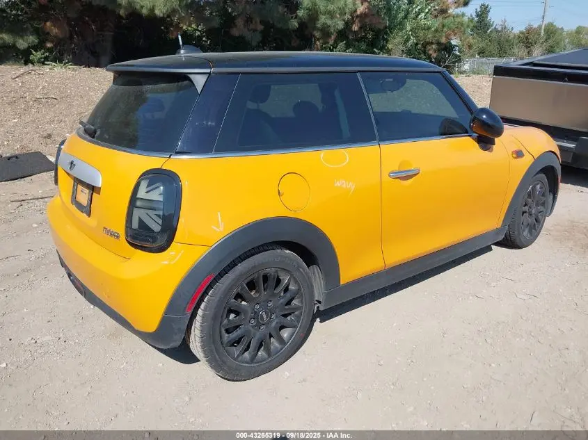 2014 MINI HARDTOP COOPER