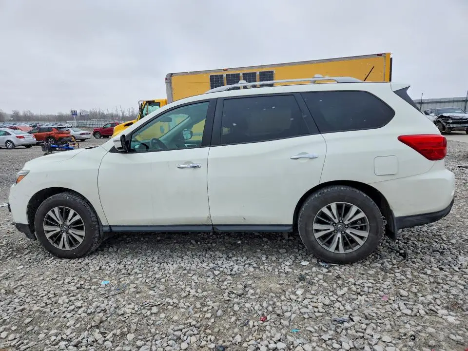 2017 NISSAN PATHFINDER S  