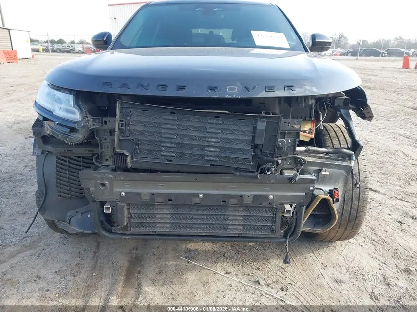 2023 LAND ROVER RANGE ROVER VELAR P400 HST
