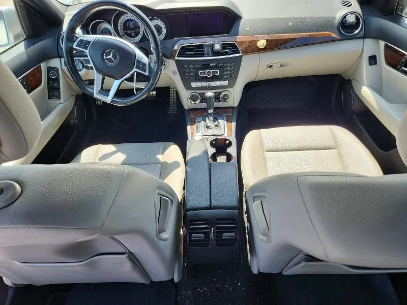 2013 MERCEDES-BENZ C   