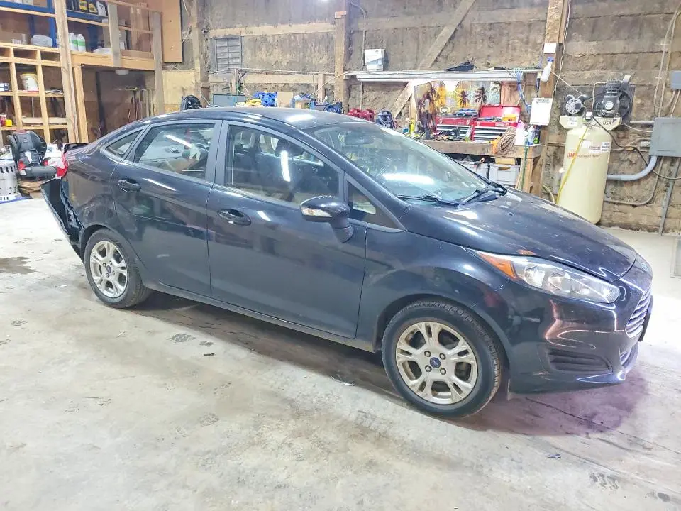 2015 FORD FIESTA SE  