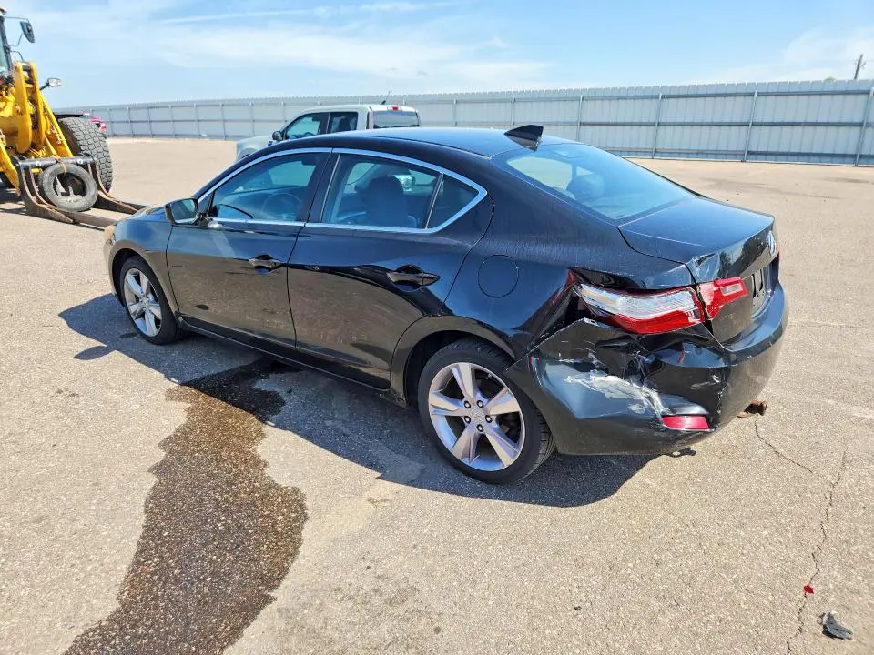 2013 ACURA ILX 20 TECH  