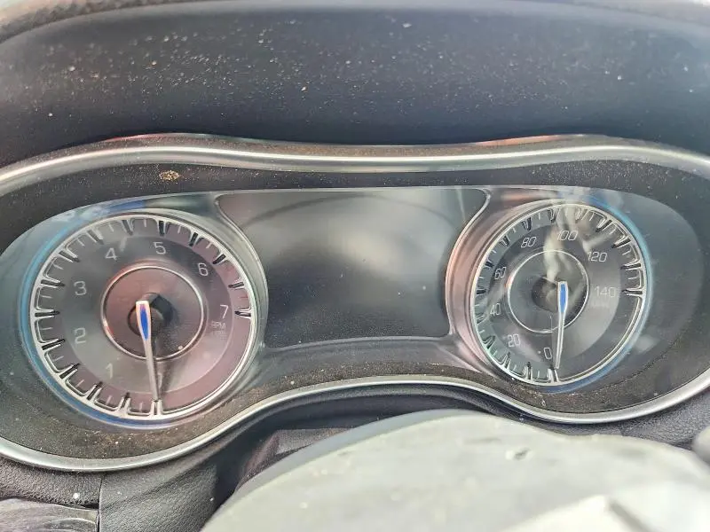 2015 CHRYSLER 300 LIMITED  