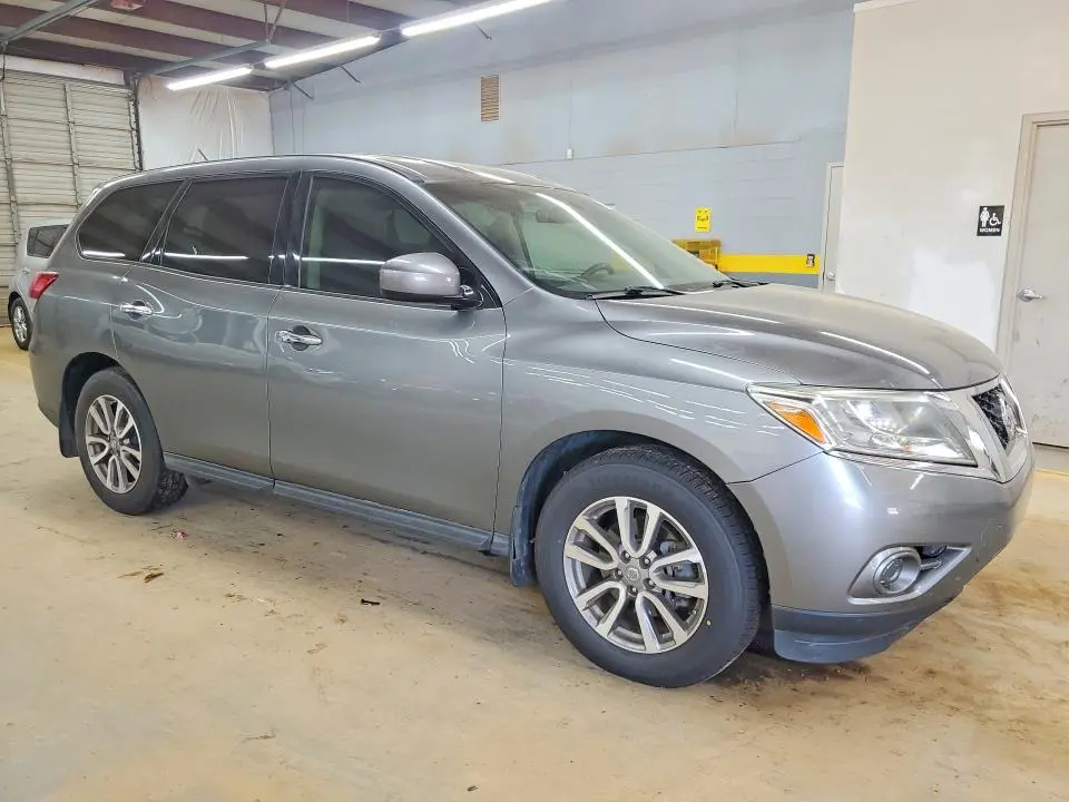 2015 NISSAN PATHFINDER S  
