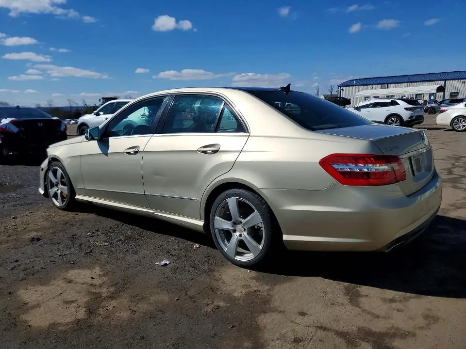2010 MERCEDES-BENZ E 350  