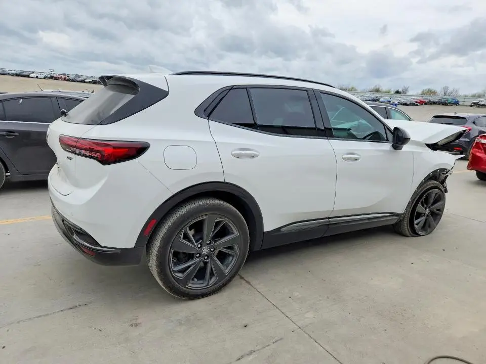 2022 BUICK ENVISION ESSENCE  