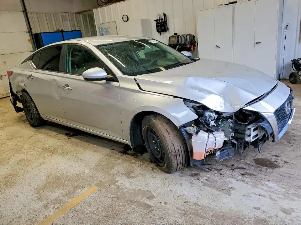 2020 NISSAN ALTIMA S  