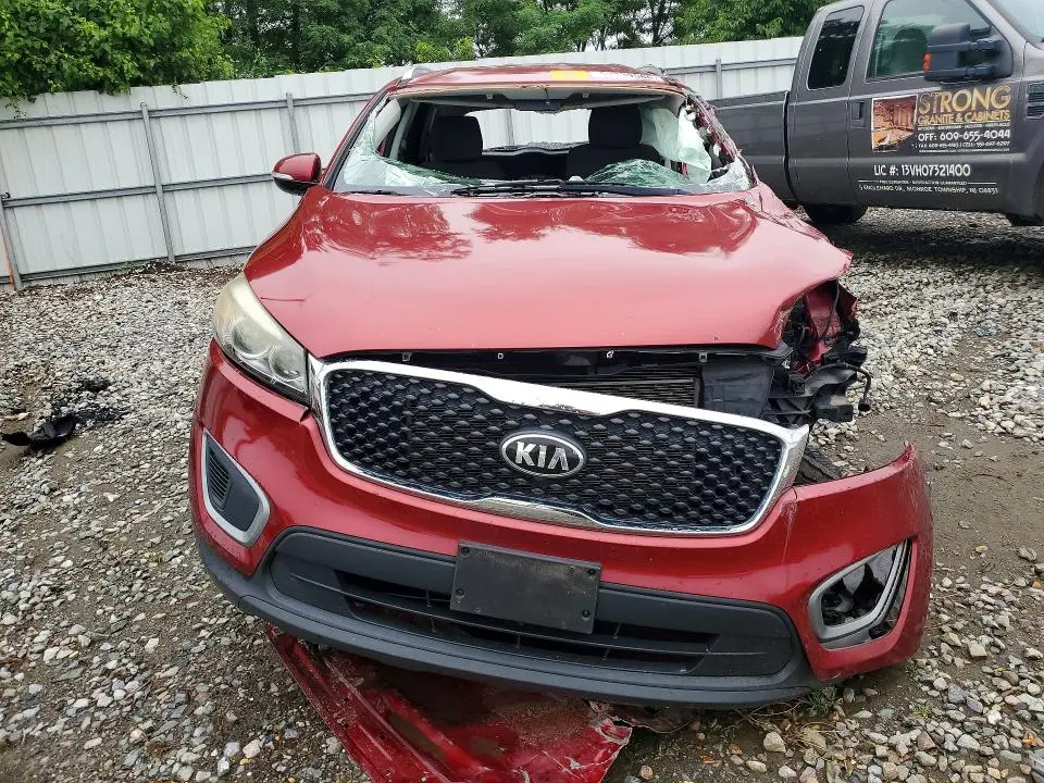 2016 KIA SORENTO LX  