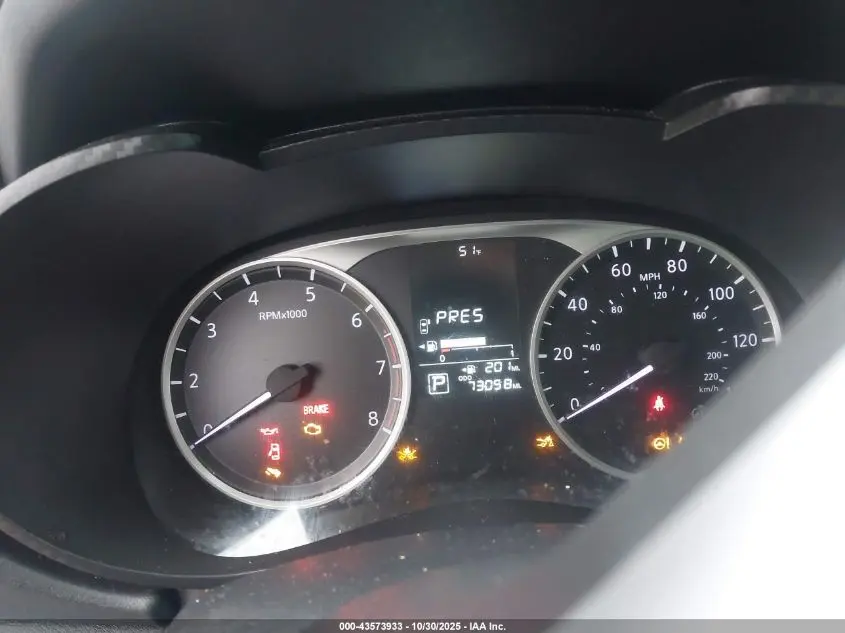 2021 NISSAN VERSA S XTRONIC CVT