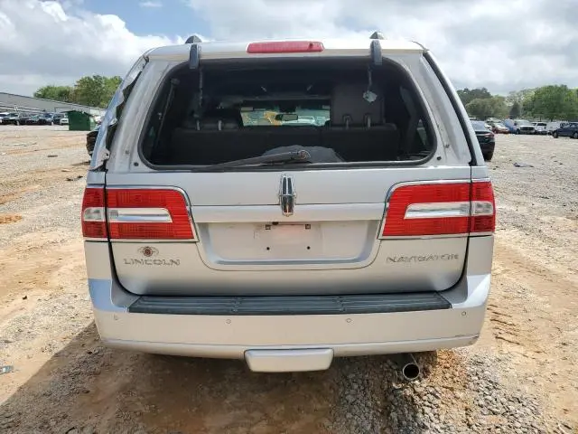 2011 LINCOLN NAVIGATOR   