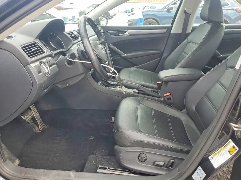 2018 VOLKSWAGEN PASSAT S  