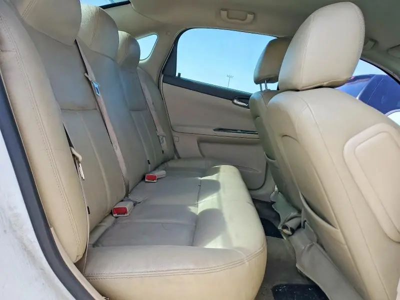 2010 CHEVROLET IMPALA LT  