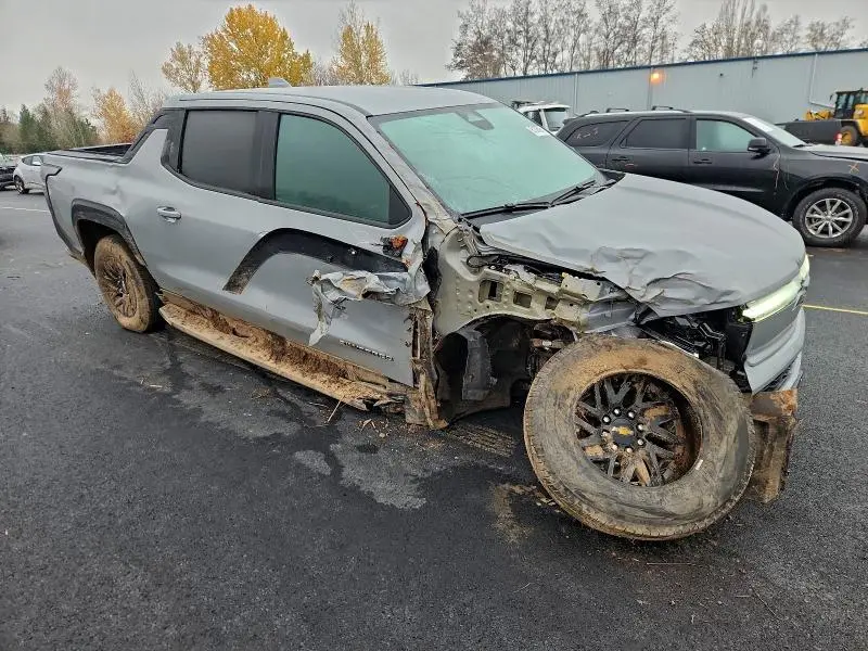 2025 CHEVROLET SILVERADO LT  