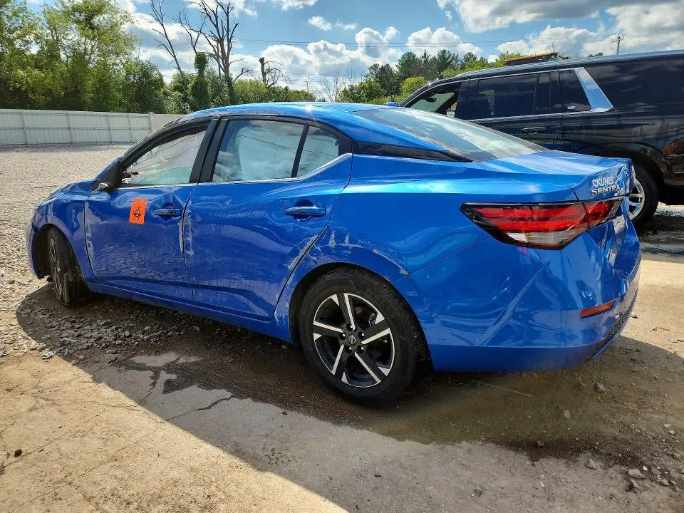 2024 NISSAN SENTRA SV  