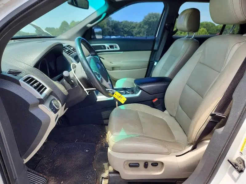 2011 FORD EXPLORER XLT  