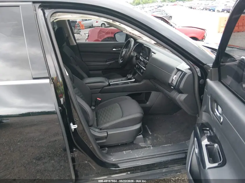 2022 NISSAN PATHFINDER SV 2WD