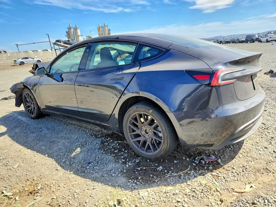 2024 TESLA MODEL 3   