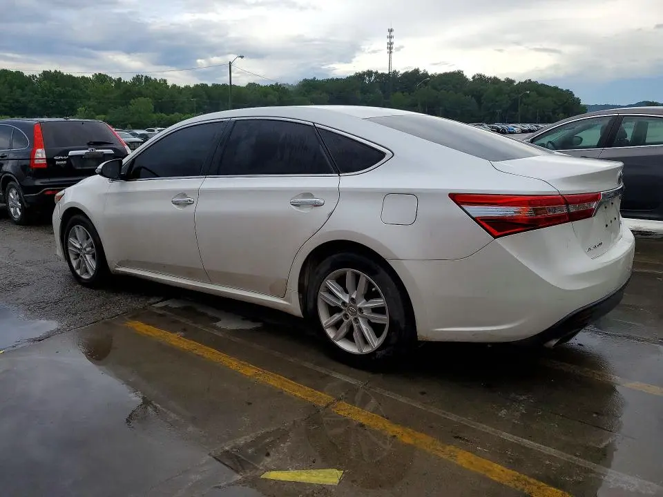 2013 TOYOTA AVALON   