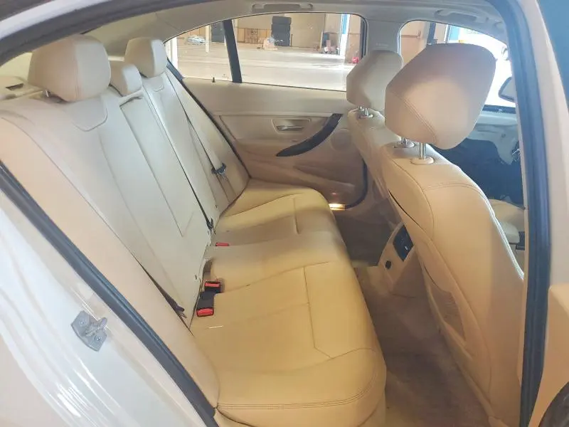 2014 BMW 320 I XDRIVE  