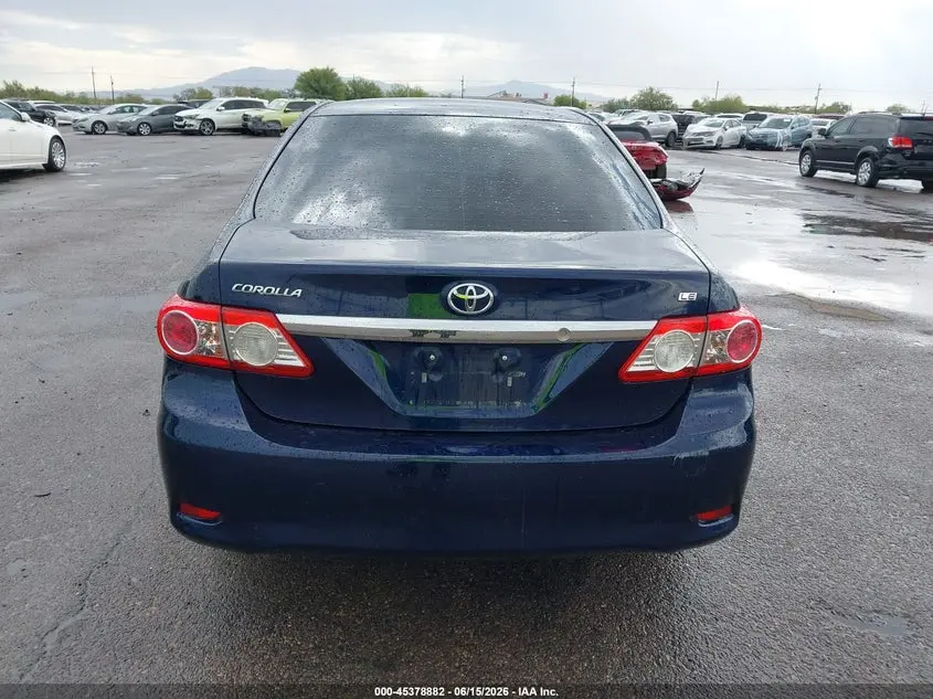 2013 TOYOTA COROLLA LE