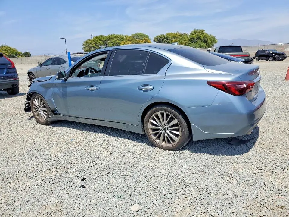 2018 INFINITI Q50 2.0T LUXE  