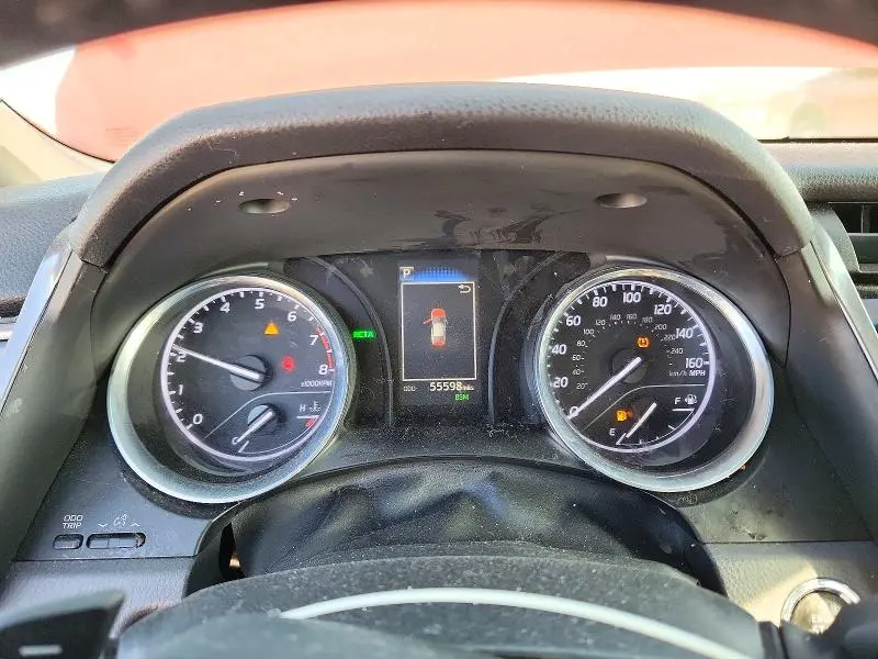 2018 TOYOTA CAMRY SE  