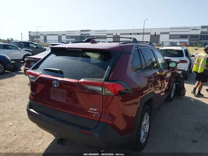 2021 TOYOTA RAV4 HYBRID XLE