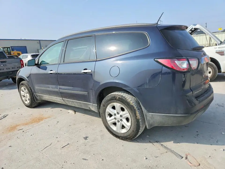 2017 CHEVROLET TRAVERSE LS  