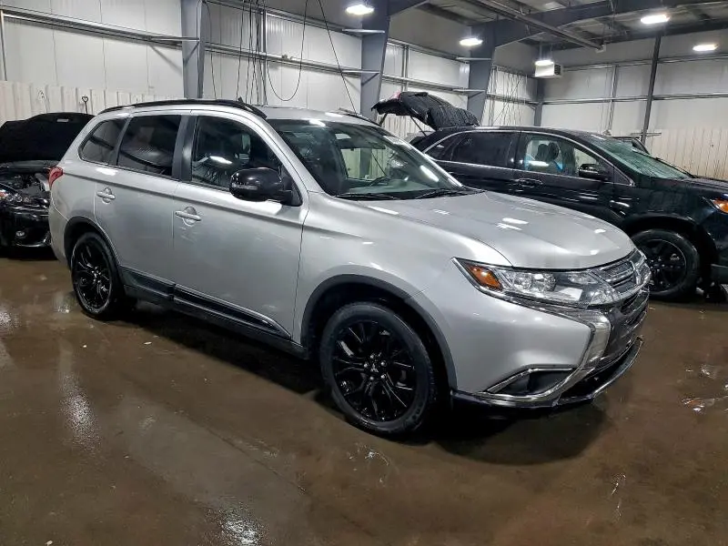 2018 MITSUBISHI OUTLANDER SE  