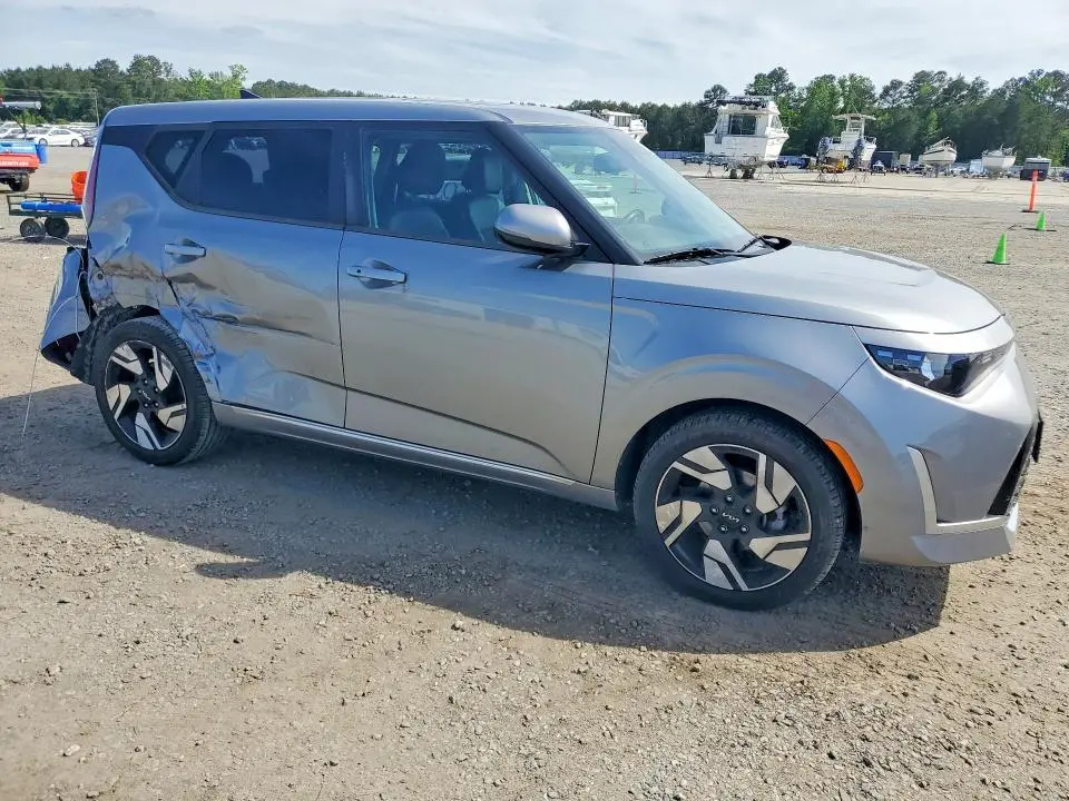 2023 KIA SOUL GT LINE  