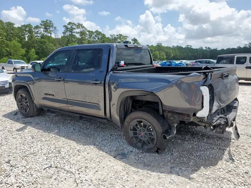 2025 TOYOTA TUNDRA CREWMAX SR  