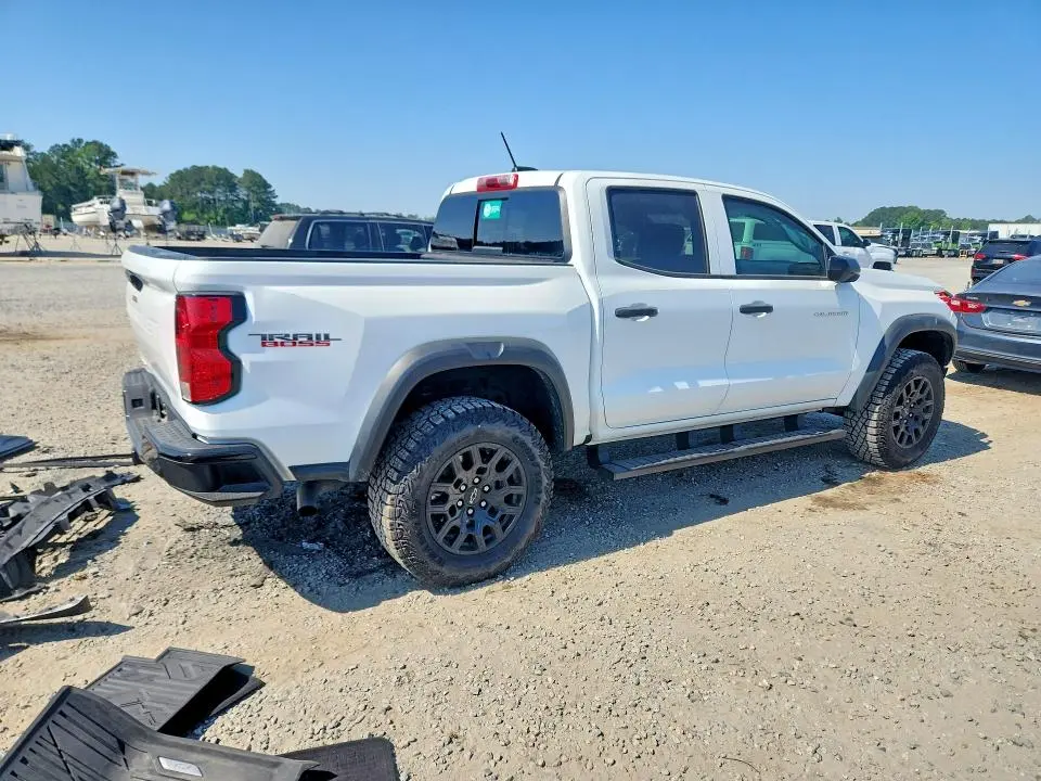 2024 CHEVROLET COLORADO TRAIL BOSS  