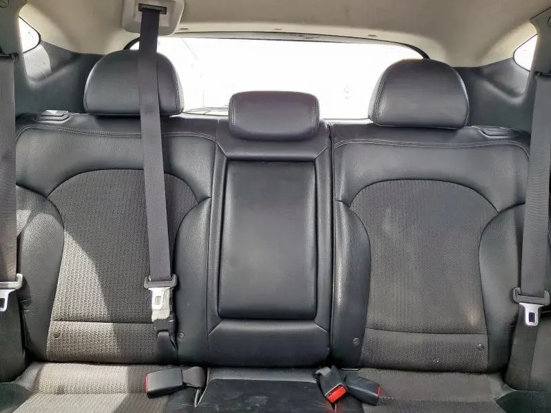 2011 HYUNDAI TUCSON GLS