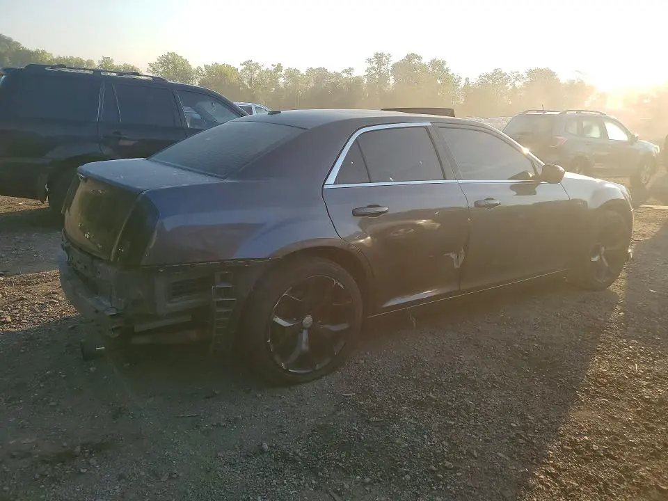 2013 CHRYSLER 300   