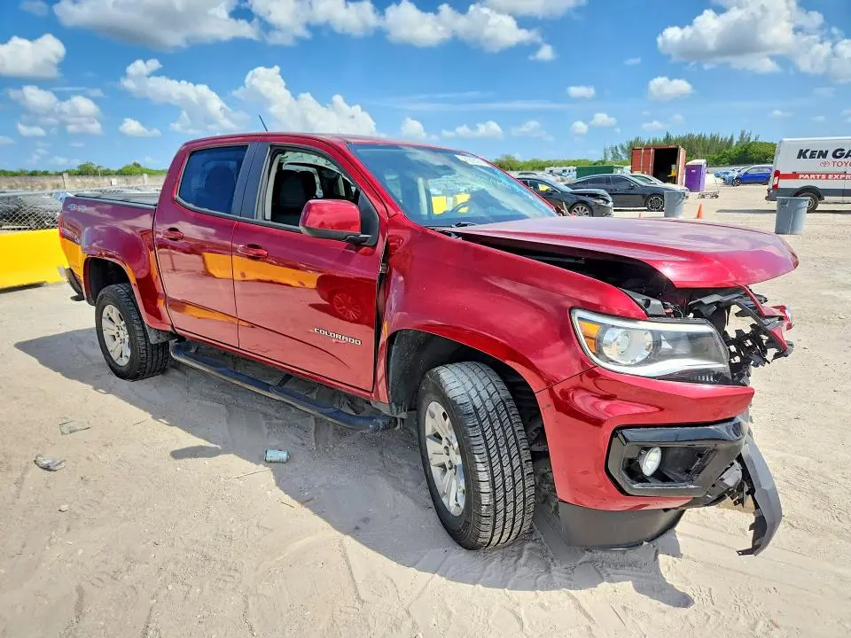 2021 CHEVROLET COLORADO LT  