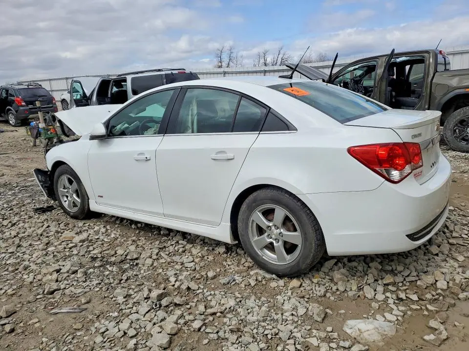 2014 CHEVROLET CRUZE LT  