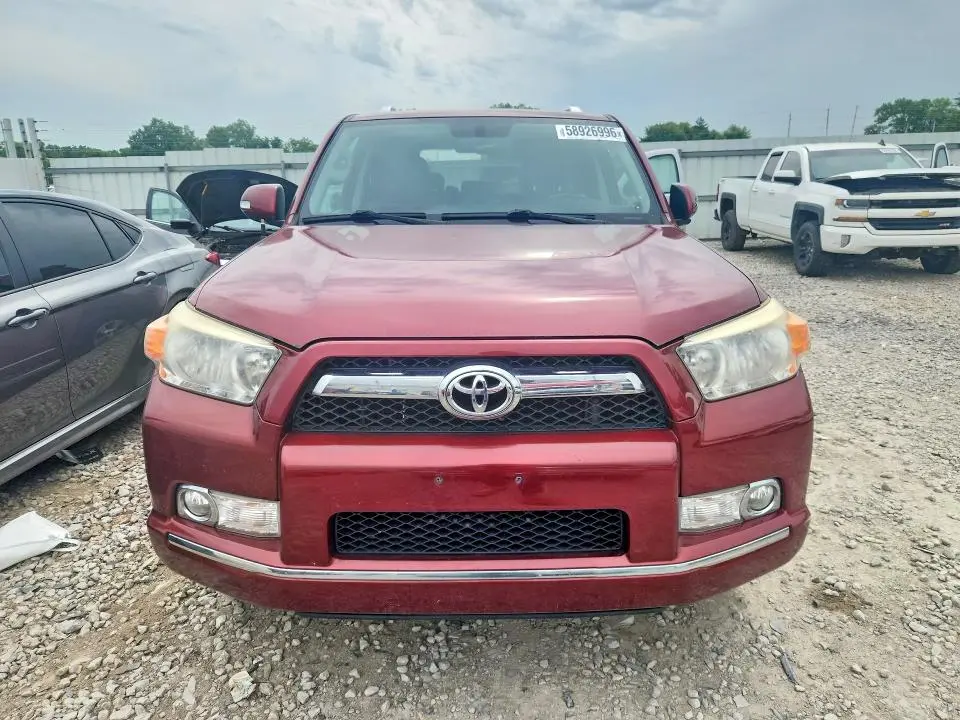 2012 TOYOTA 4RUNNER SR5  