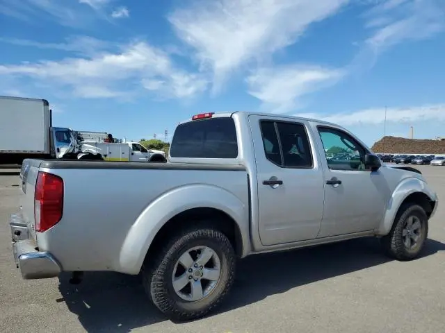 2010 NISSAN FRONTIER CREW CAB SE  