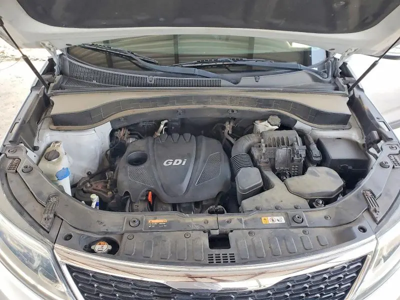 2015 KIA SORENTO LX  