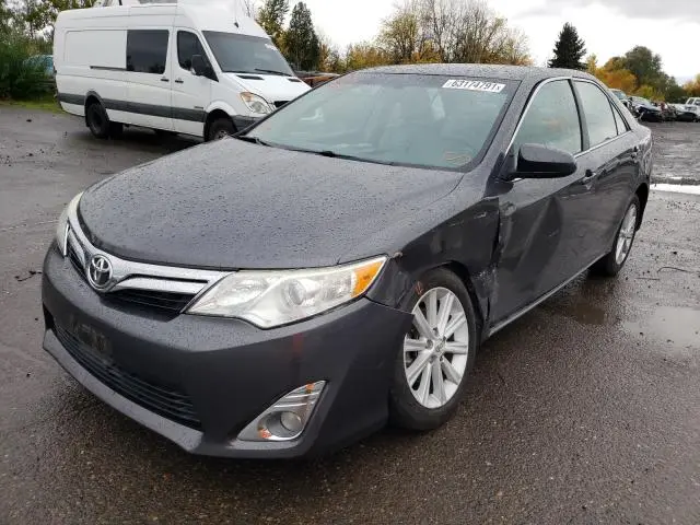 2012 TOYOTA CAMRY SE