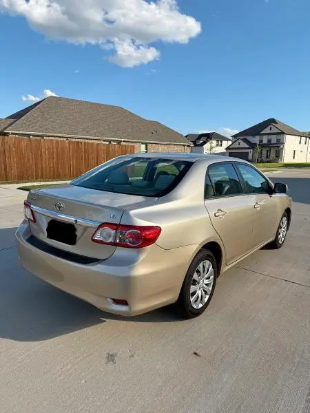 2013 TOYOTA COROLLA BASE  