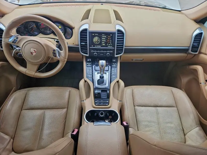 2012 PORSCHE CAYENNE   