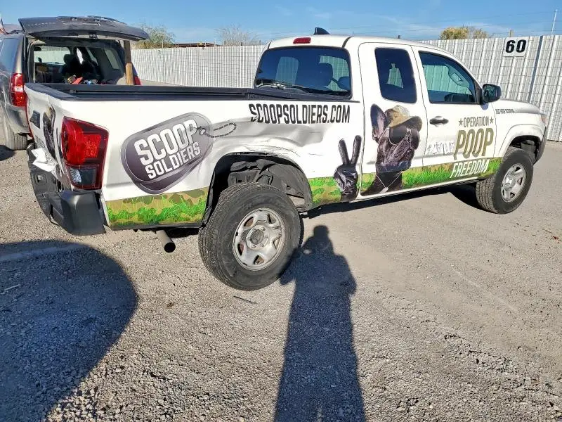 2022 TOYOTA TACOMA SR  