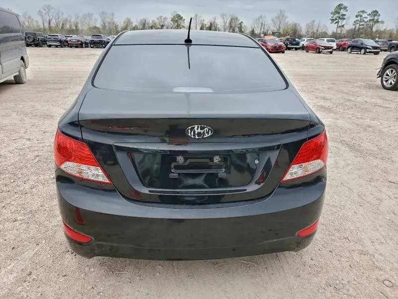 2012 HYUNDAI ACCENT GLS  