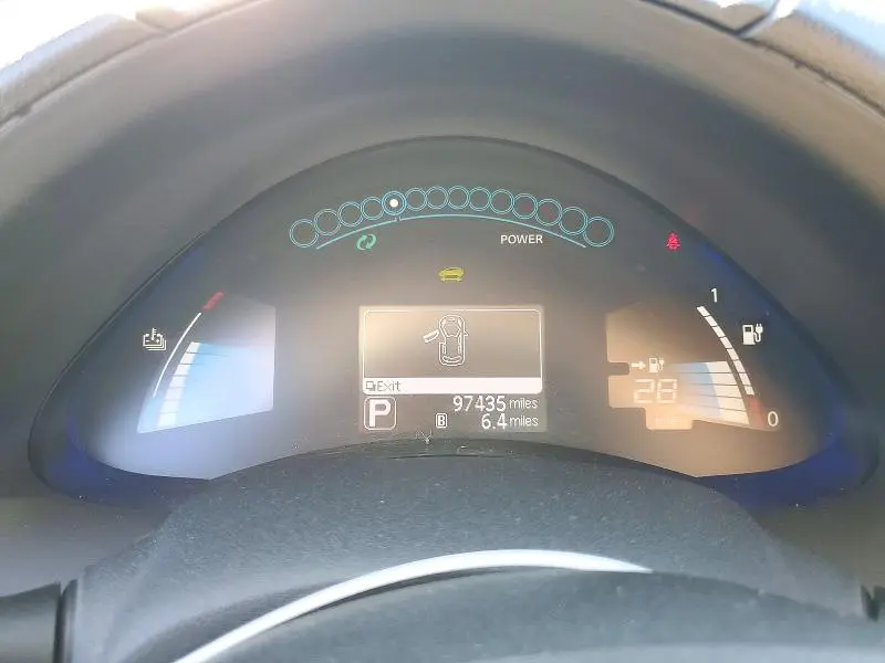 2015 NISSAN LEAF S  