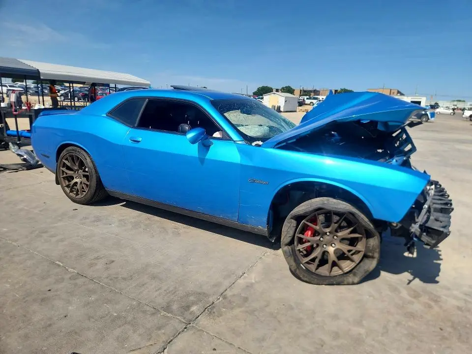 2015 DODGE CHALLENGER SRT 392  