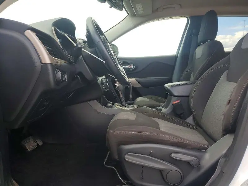 2017 JEEP CHEROKEE SPORT  