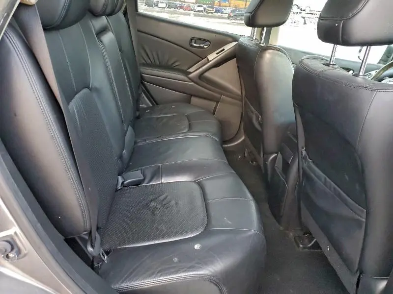 2010 NISSAN MURANO S  