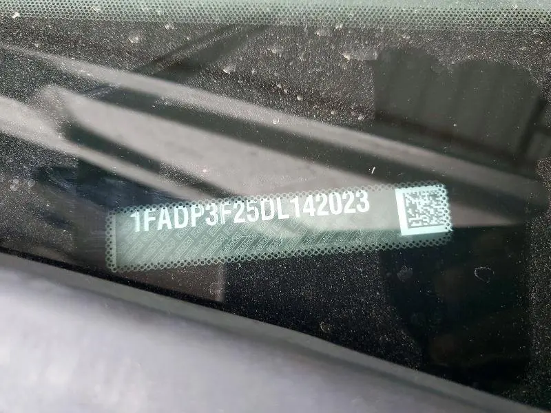2013 FORD FOCUS SE  