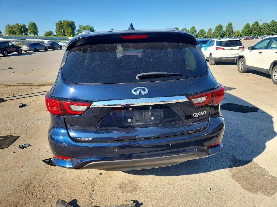 2019 INFINITI QX60 LUXE  